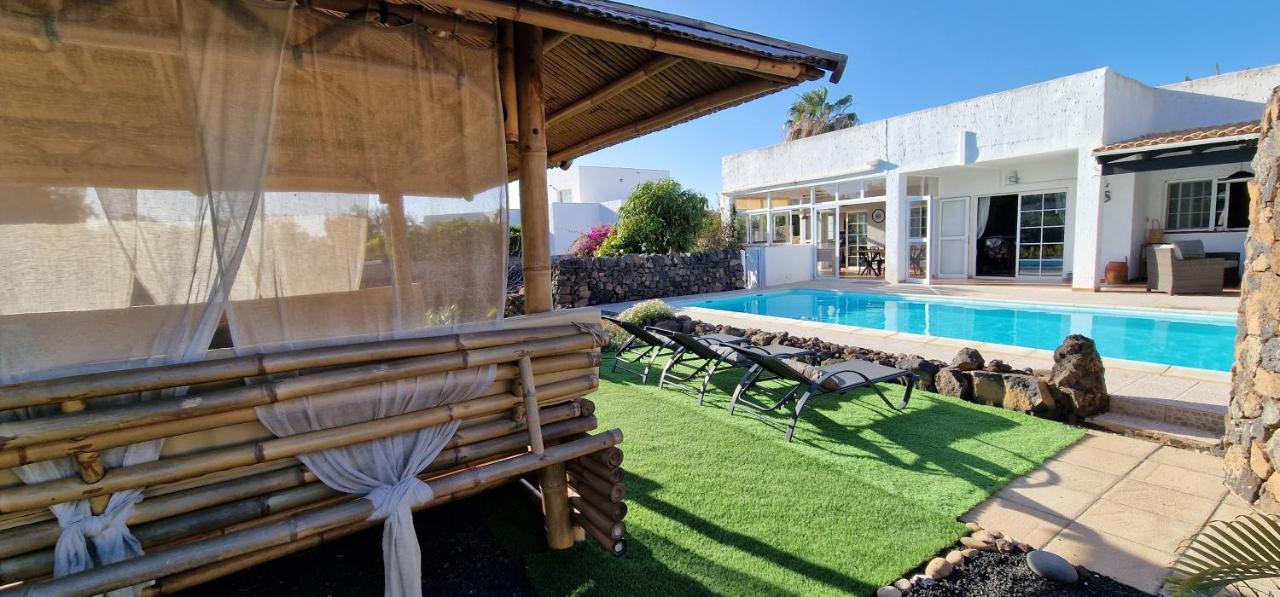 Casa Yukka Villa With Heated Pool Lajares Exterior photo