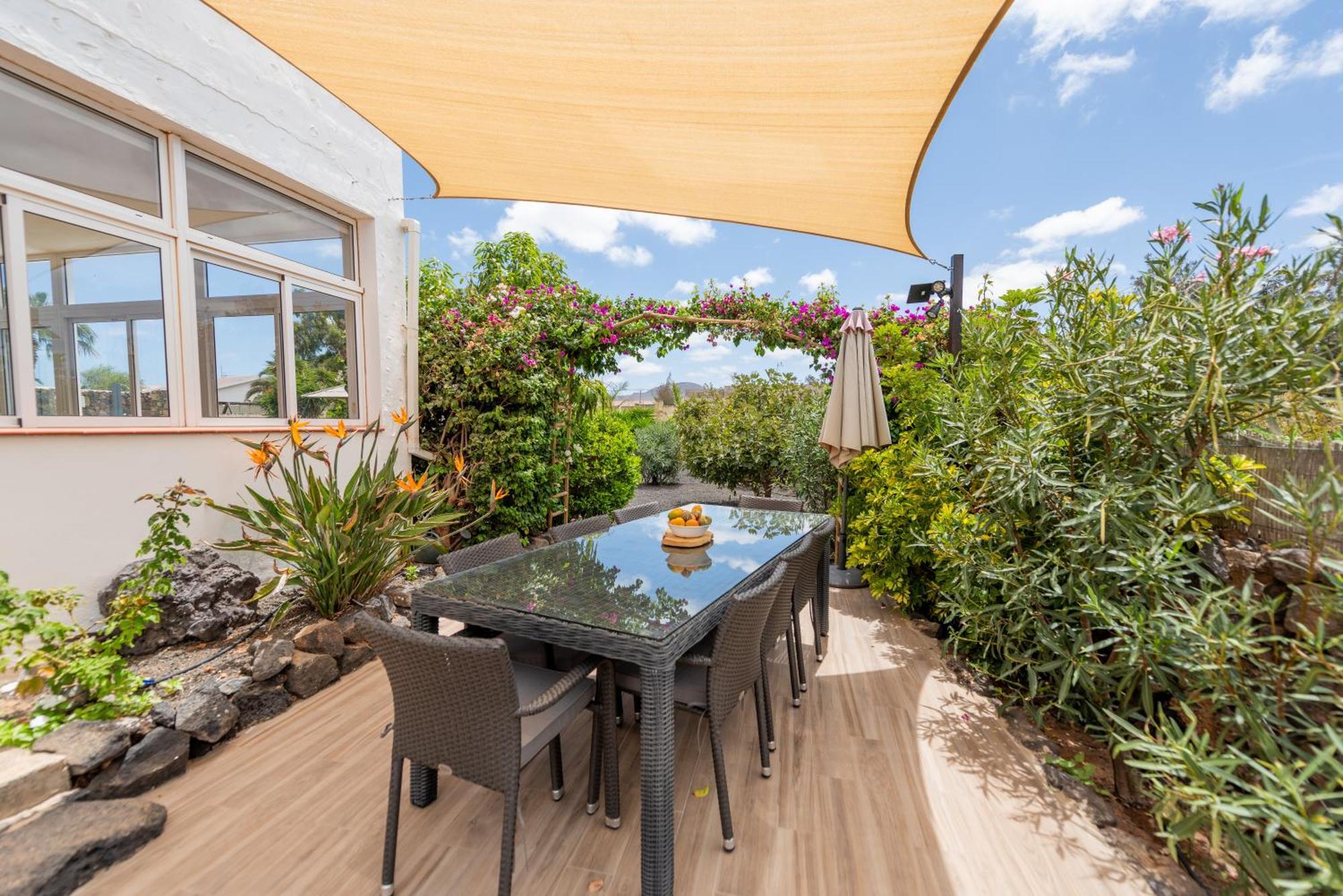 Casa Yukka Villa With Heated Pool Lajares Exterior photo